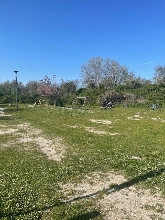 Apartamento Al Mare Lido Adriano Exterior foto