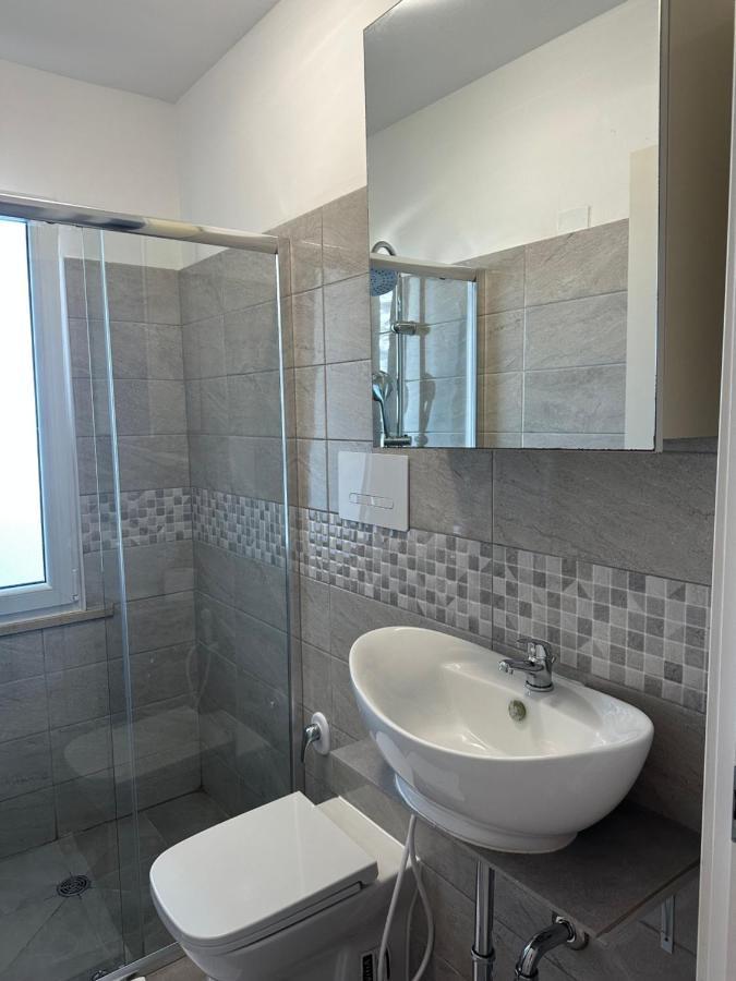 Apartamento Al Mare Lido Adriano Exterior foto